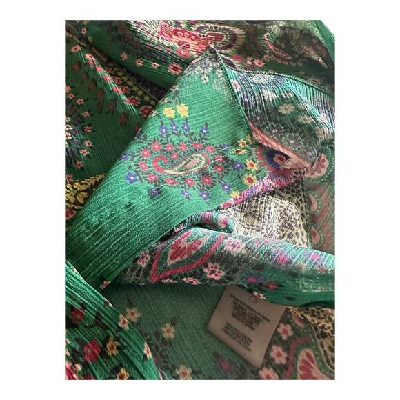 Elie Tahari Sheer Blouse Button Front Bohemian Paisley Print Top Ruffle Cuff L - Picture 10 of 10